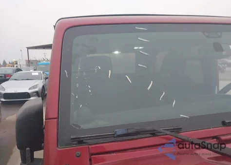 2013 Jeep Wrangler Unlimited Sport from USA, damaged, VIN 1C4BJWDGXDL597727